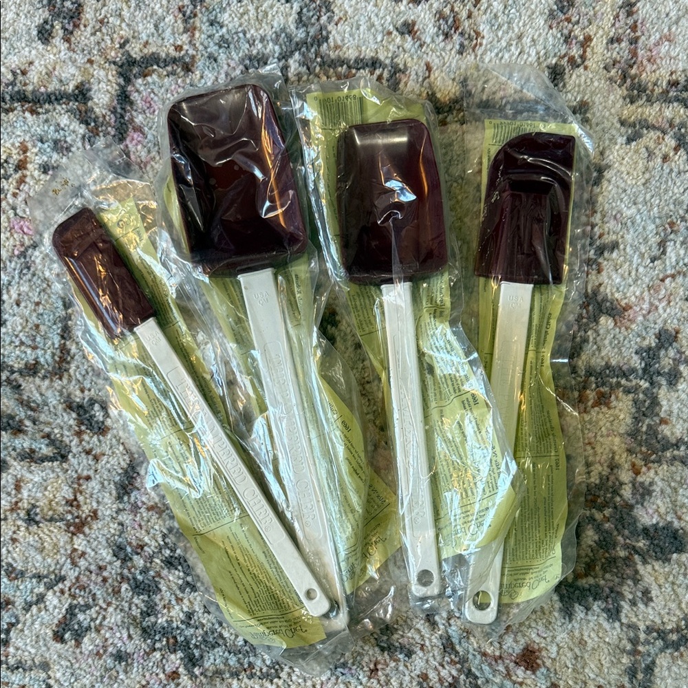 Pampered Chef Burgundy Spatula Collection